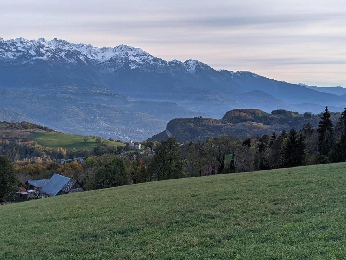 Appartement De Plain-Pied En Montagne Avec Vue Merveilleuse Sur Le Massif De Belledonne Saint Bernard du Touvet Dış mekan fotoğraf
