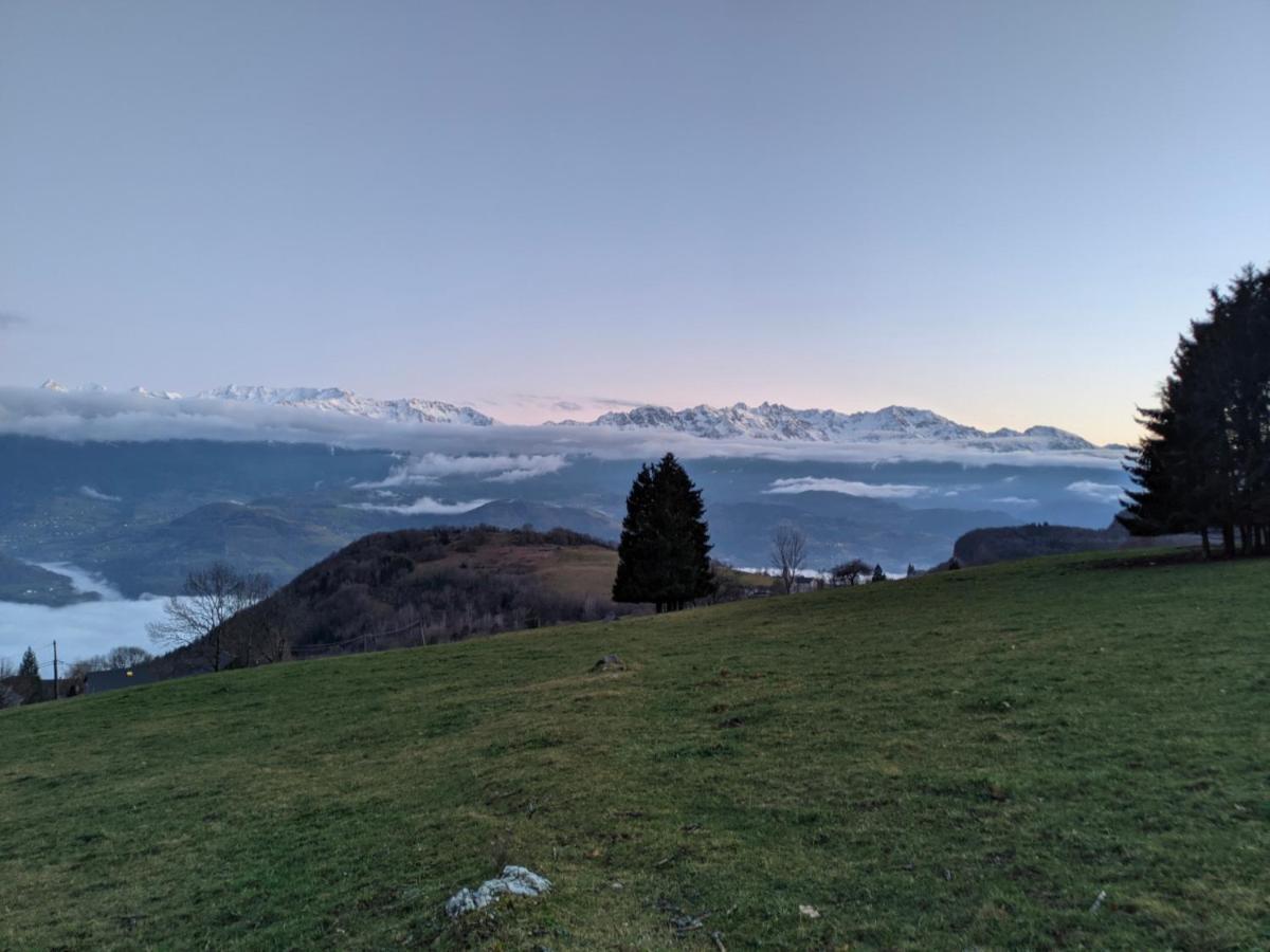 Appartement De Plain-Pied En Montagne Avec Vue Merveilleuse Sur Le Massif De Belledonne Saint Bernard du Touvet Dış mekan fotoğraf